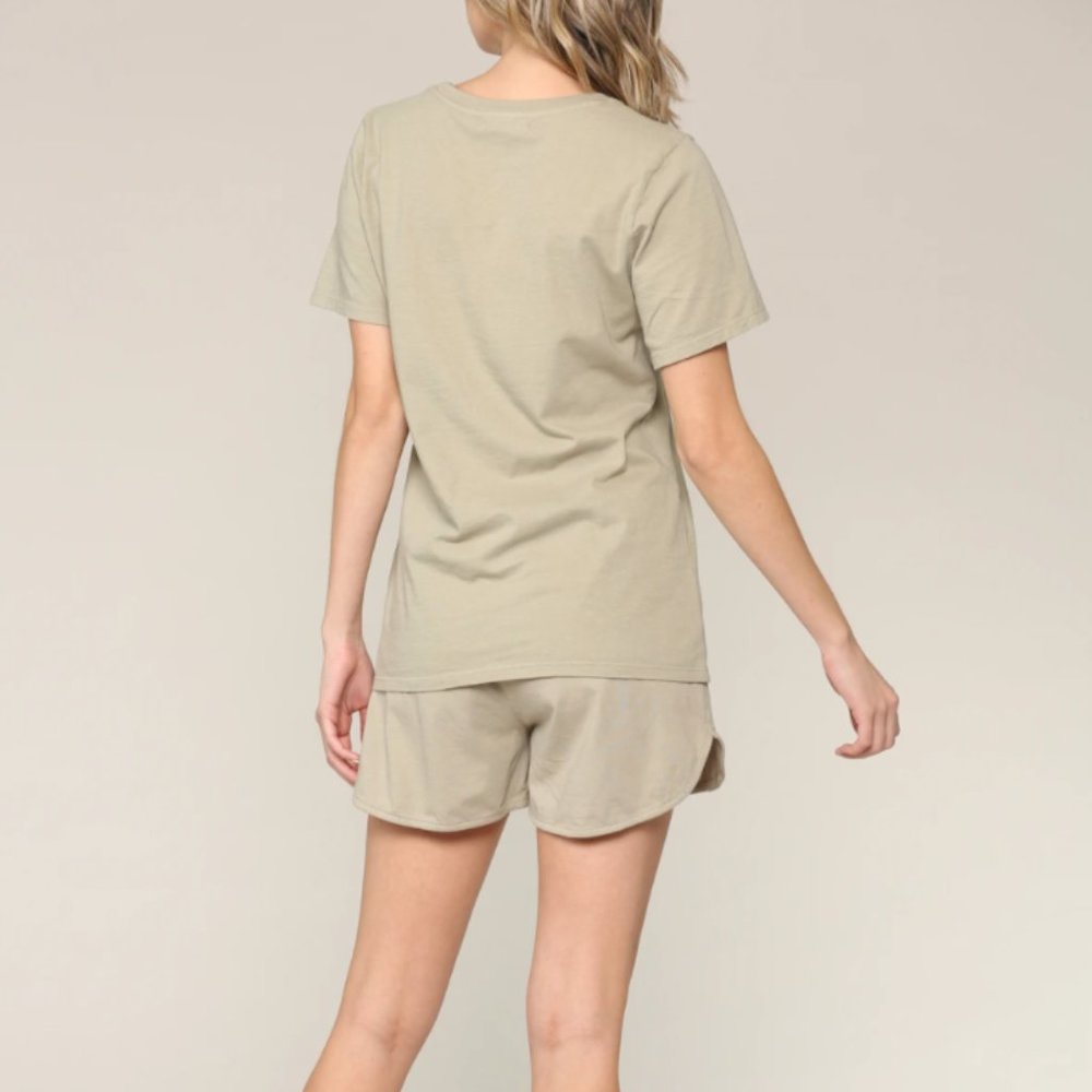 NWT Filosofia 30's Classic Cotton Tee in Olive - Picture 3 of 6